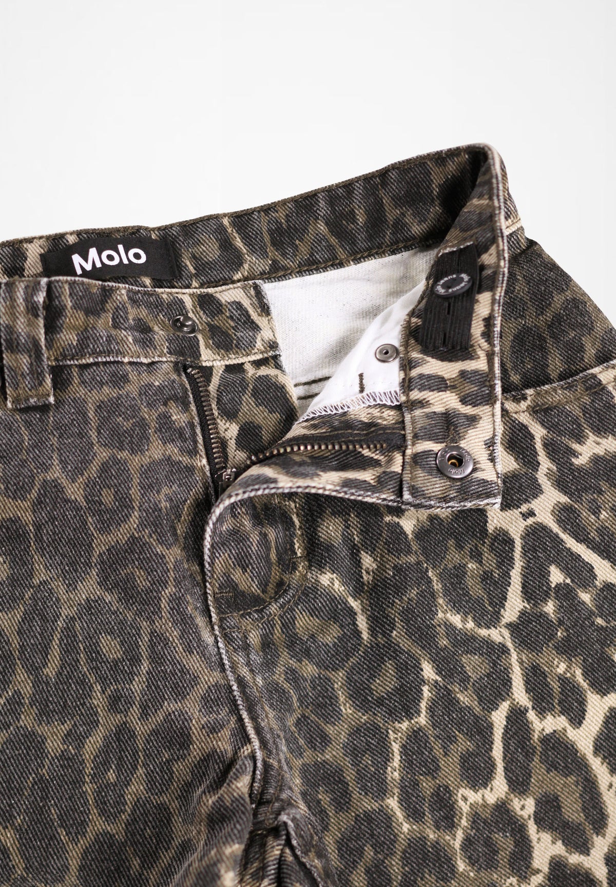ASKA WOVEN PANTS || BRUSHED LEO