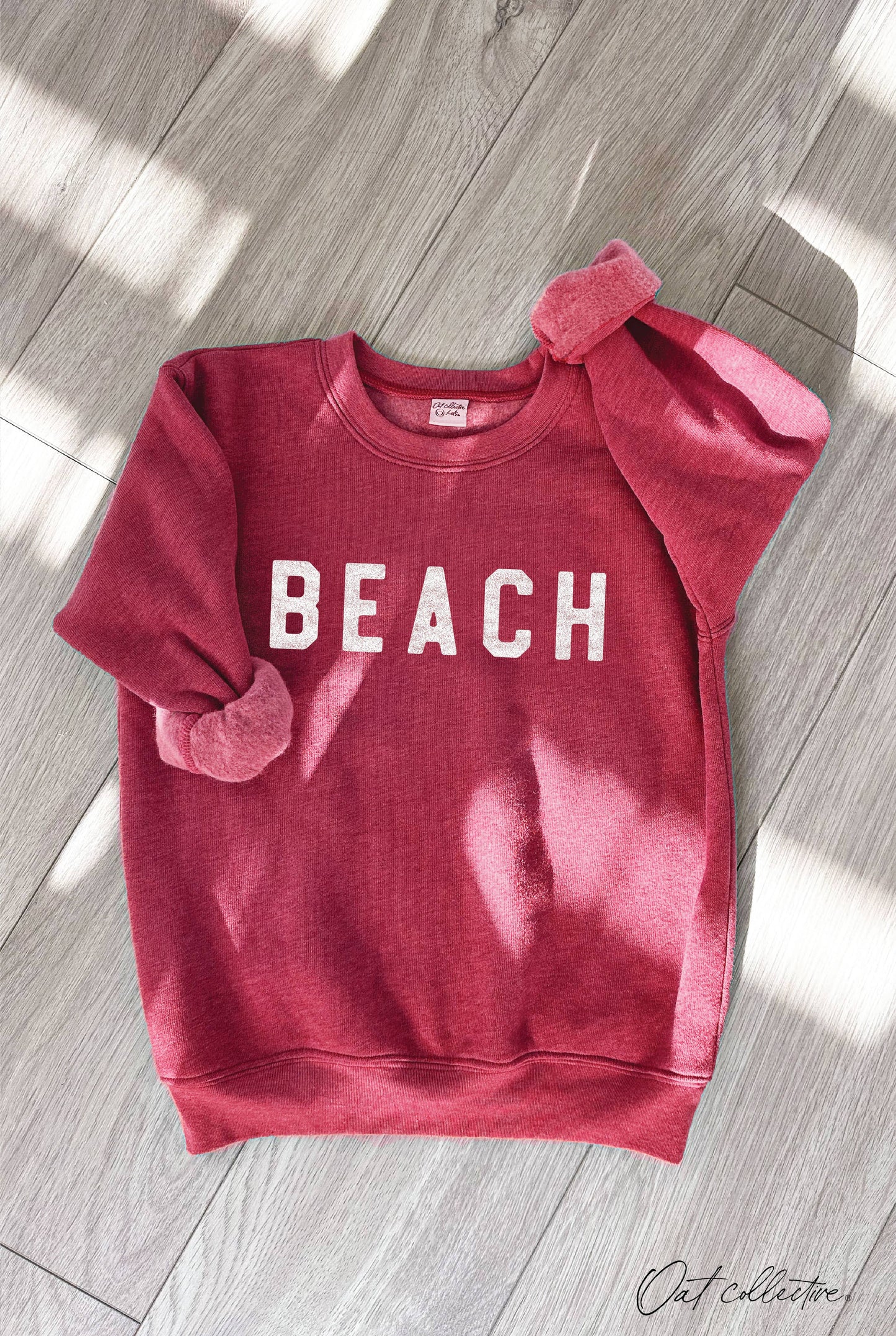 BEACH UNISEX SWEATSHIRT || ATHLETIC HEATHER