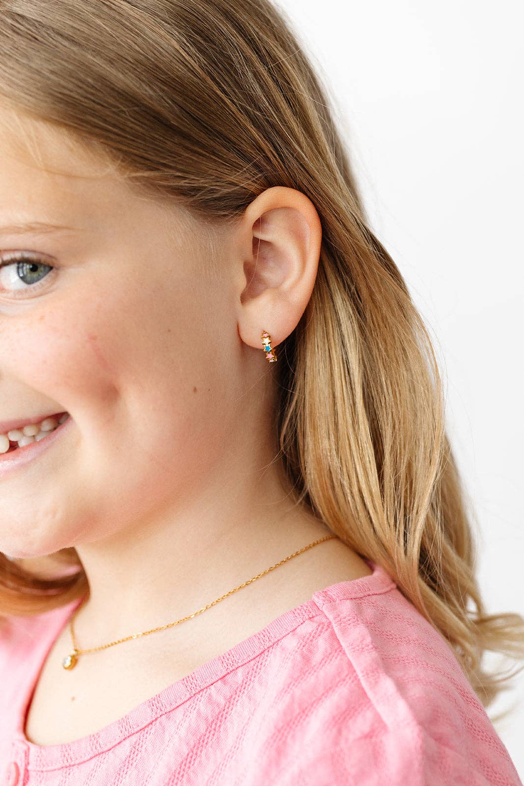 STAR HUGGIE HOOPS