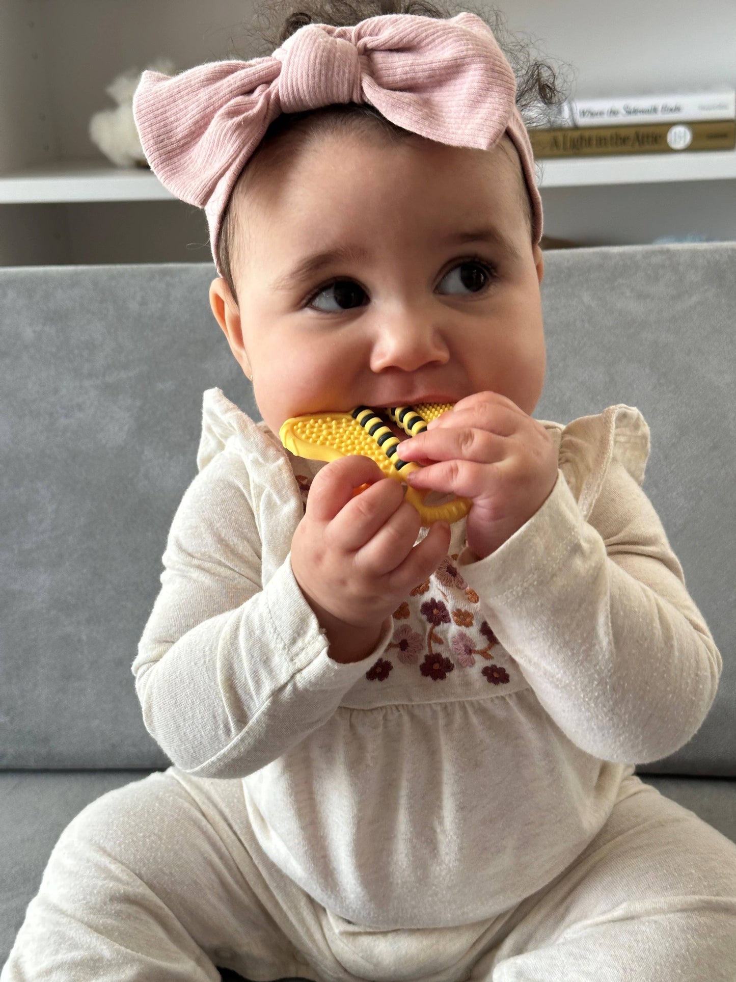 TOOTH BRUSH TEETHER || YELLOW BEE