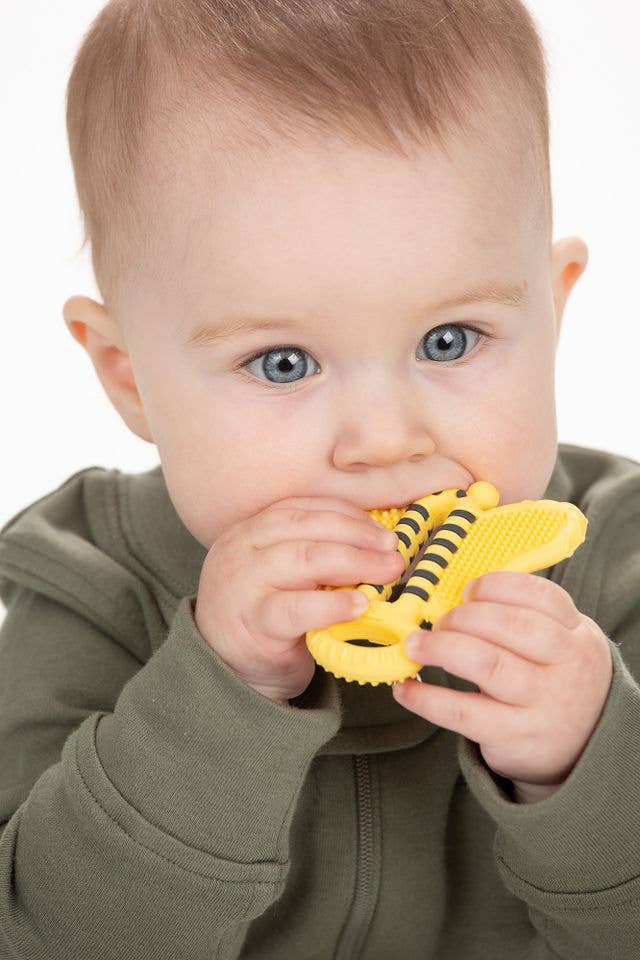 TOOTH BRUSH TEETHER || PINK BUTTERFLY