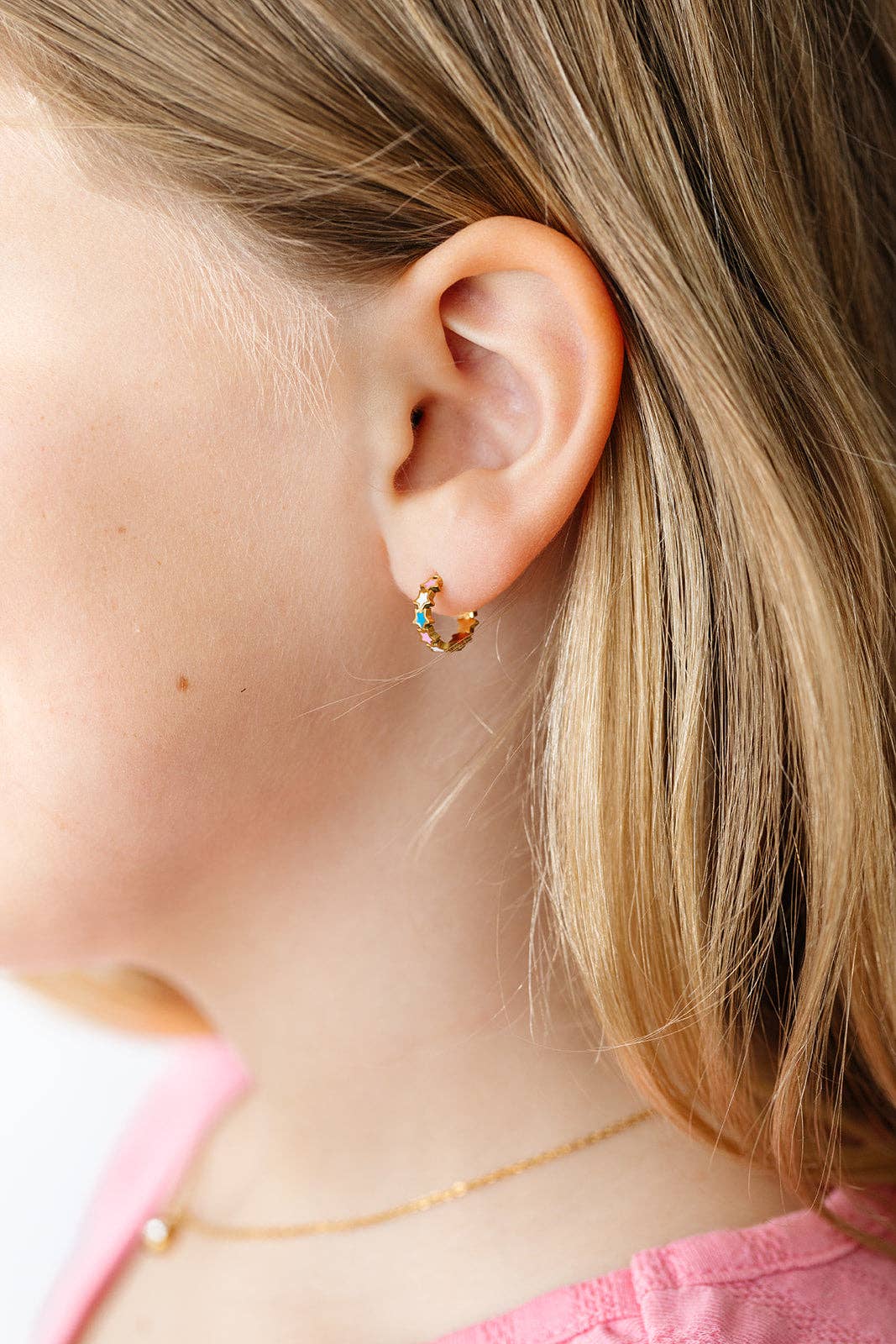 STAR HUGGIE HOOPS
