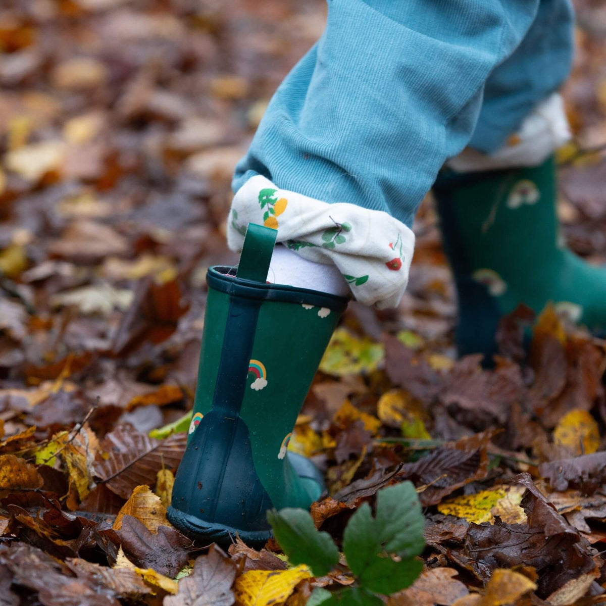 OVER THE RAINBOW NATURAL RUBBER RAIN BOOT