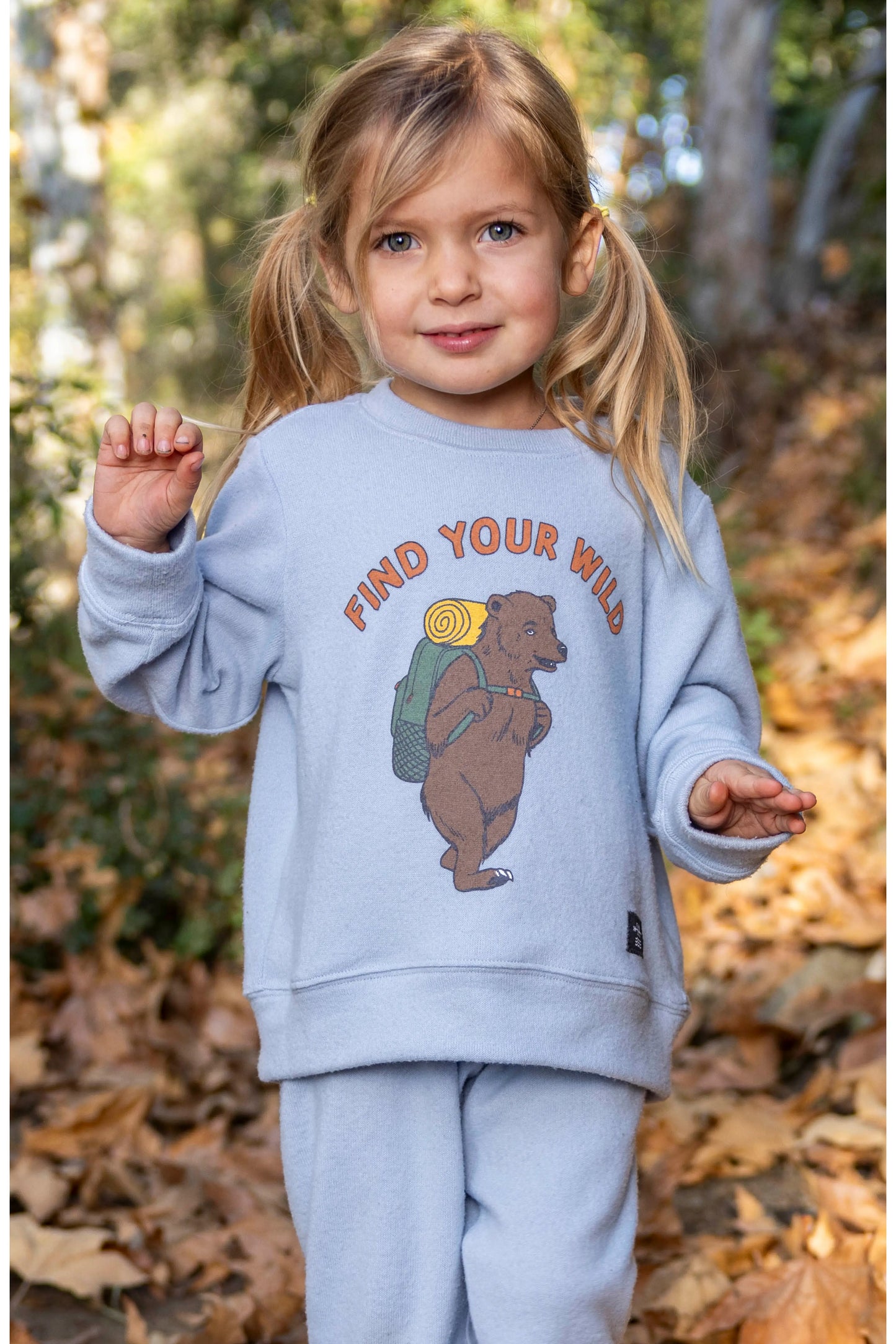 FIND YOUR WILD HACCI SWEATSHIRT