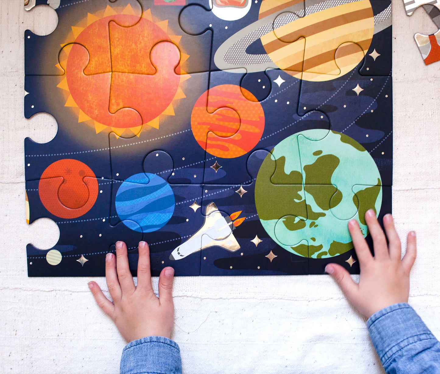 OUTER SPACE FLOOR PUZZLE || 24-PIECE